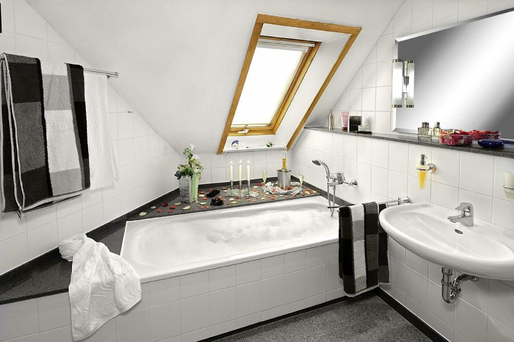 Management - Business Suiten Dortmund Room photo