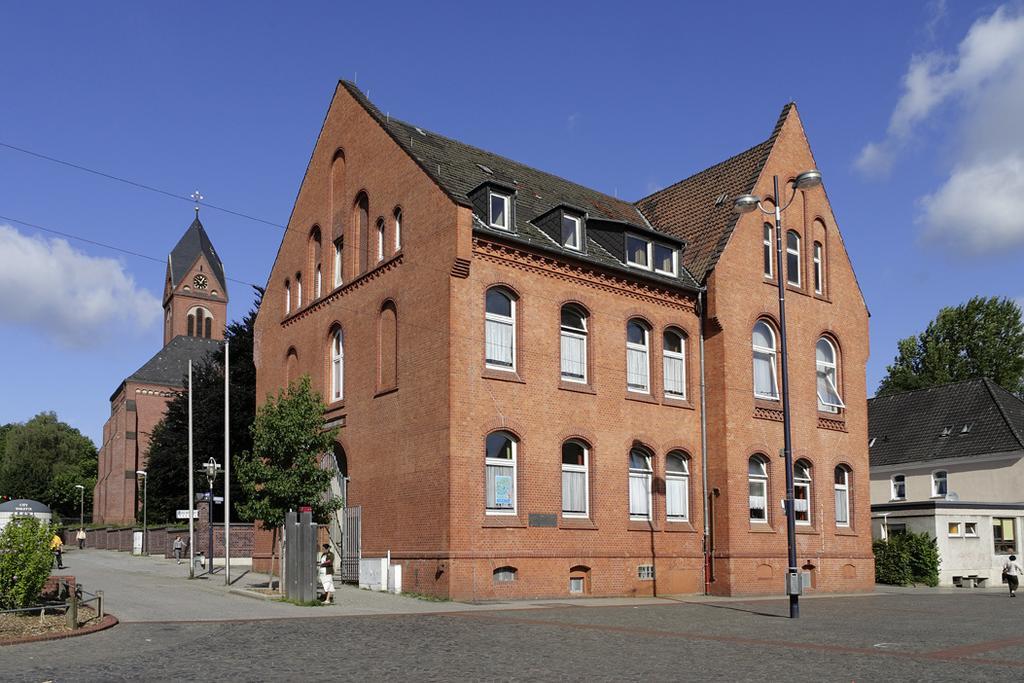 Management - Business Suiten Dortmund Exterior photo